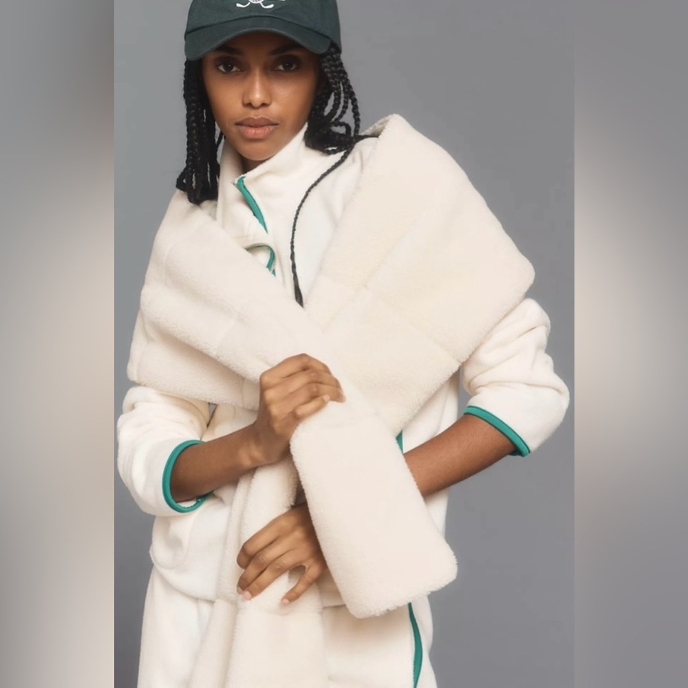 Sweaty Betty Paded Sherpa Scarf